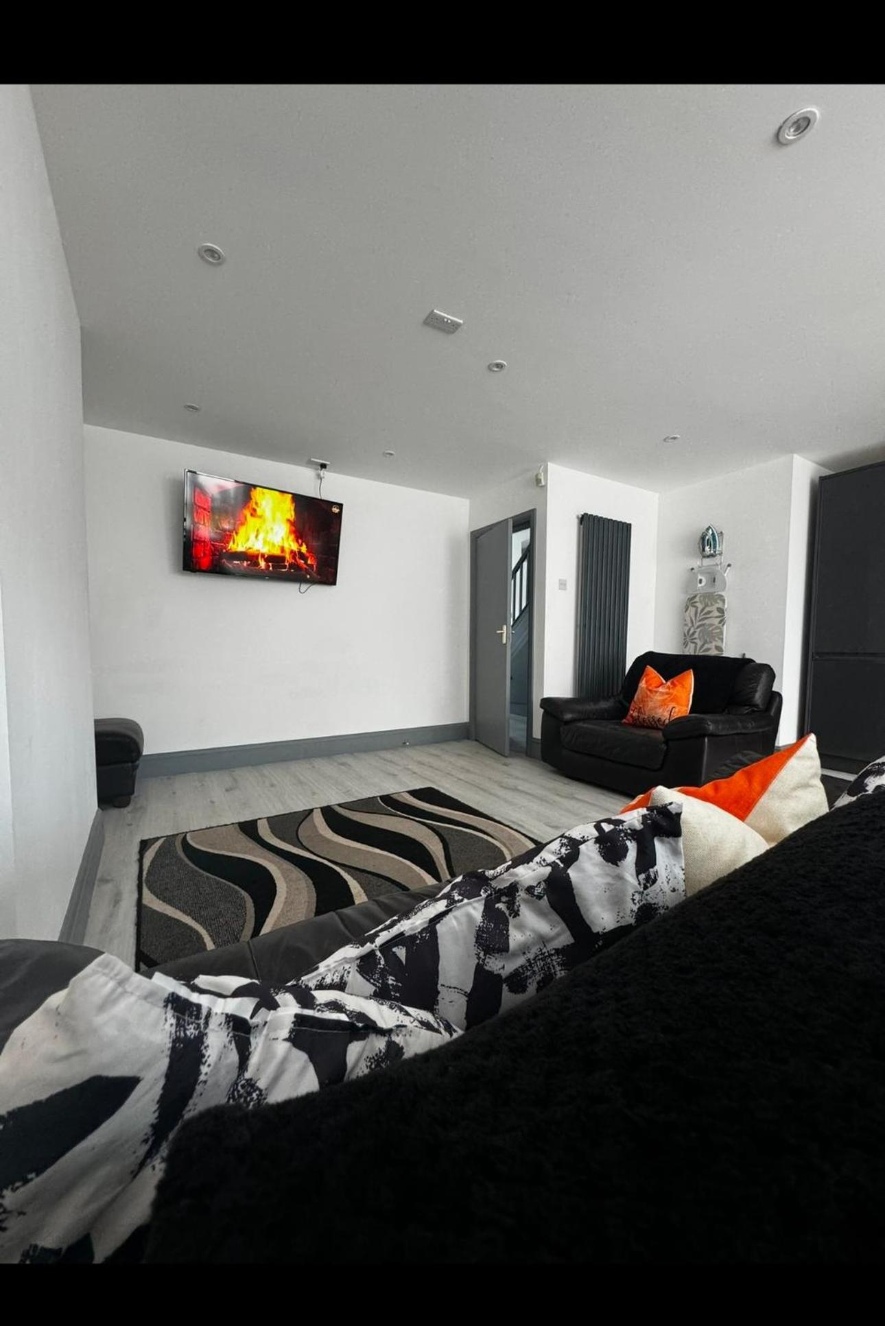 Melville House - Pet Friendly Блекпул Екстериор снимка